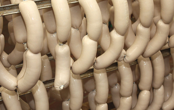 clipped-string-sausages_racked