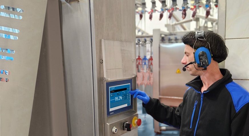 Nuova I Blue Man Landscape