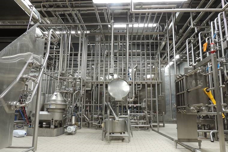 A&B Hygenic Process Piping In Food Processing Plant
